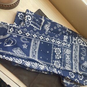 Double D Ranch Blue and White Bandana Print leggings